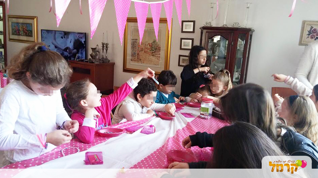 קרן תכשיטלי - 073-7029944