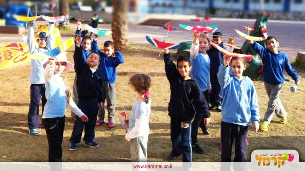 ירון אווירון - הפעלת טיסנים - 073-7581902