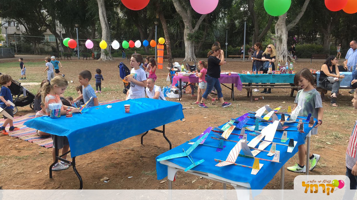 ירון אווירון - הפעלת טיסנים - 073-7581902