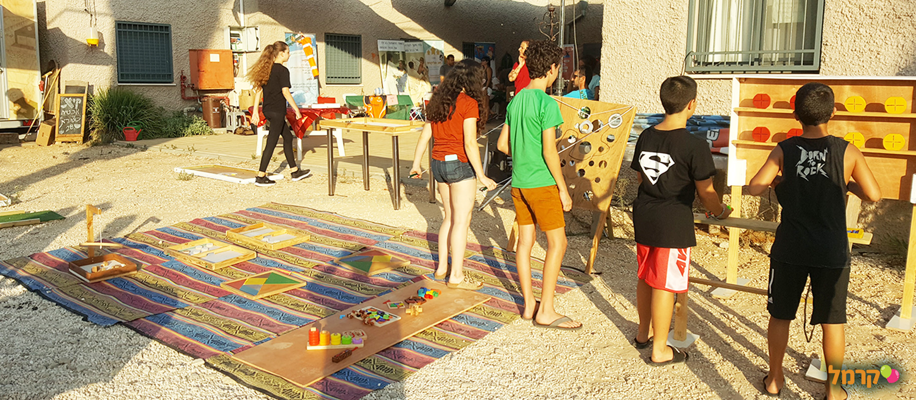 ירון אווירון - הפעלת טיסנים - 073-7581902