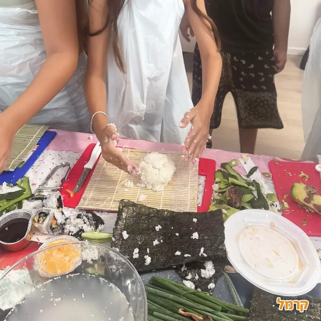 השף המתעופף - 073-7585430