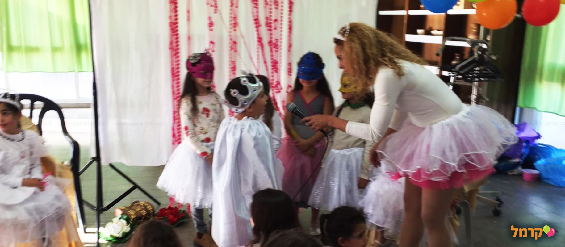 עולם של נסיכות ואבירים - 073-7585512