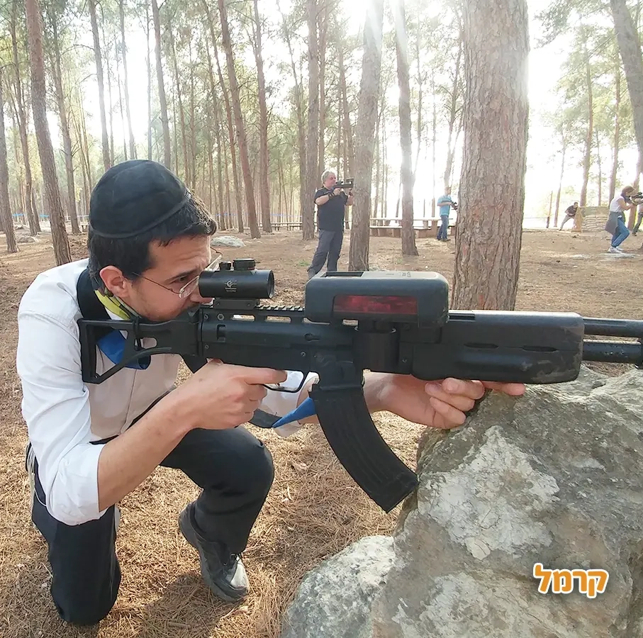 טקטיקס - משחקי לייזר - 073-7585527