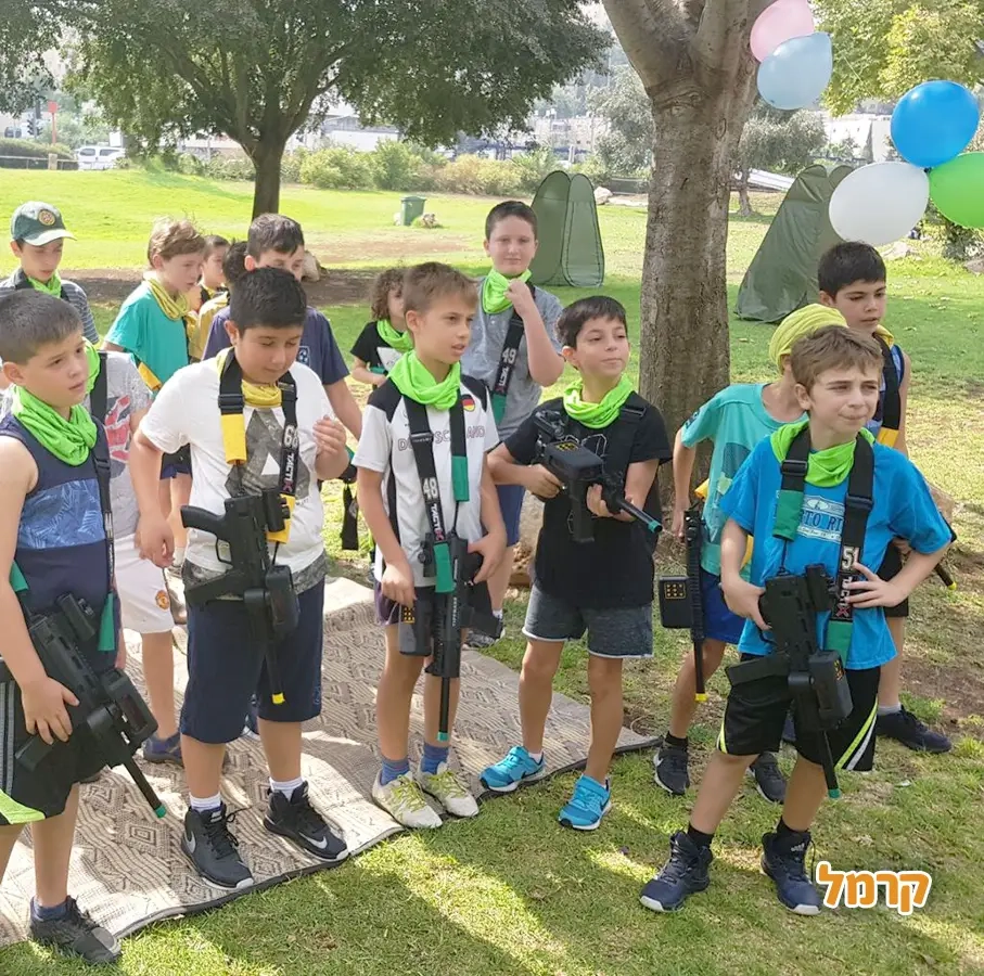 טקטיקס - משחקי לייזר - 073-7585527